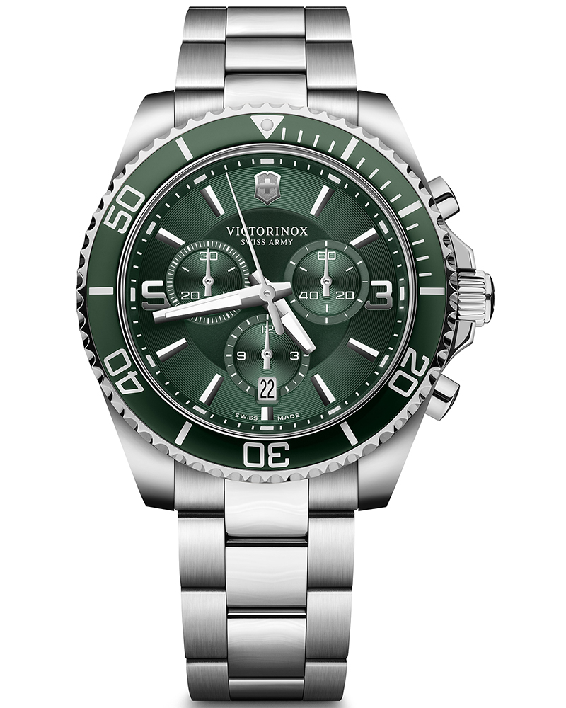Victorinox Men Maverick Round Green Watch